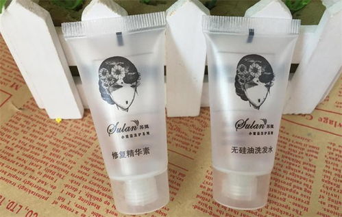 光影藝術(shù)與視覺營銷 蘇嵐化妝品的產(chǎn)品攝影與店鋪美學(xué)